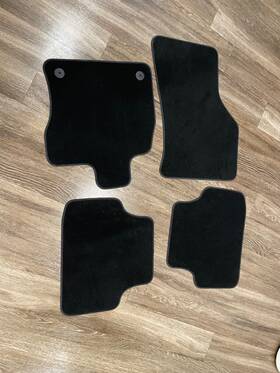 17b-061-370 Volkswagen 2019-2023 Vw Jetta Gli Black Carpet Carpeted Floor Mats Oem