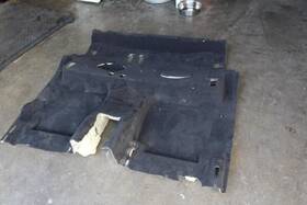 7p6863367ae Volkswagen 223.vw1512 2011 2012 2013 2014 Touareg Rear Carpet Floor Rug Black