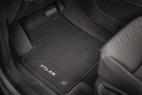 3cn-061-370-e-wgk Volkswagen Genuine Foot Mats