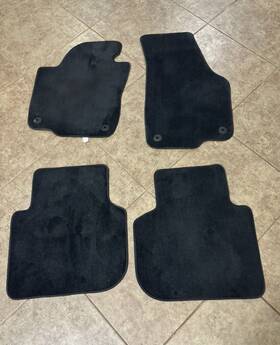 561-863-011-ddz Volkswagen Oem Genuine Vw Floor Mats 2012-2022 Passat Black
