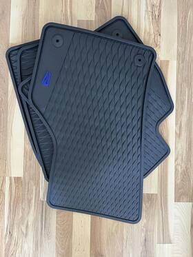 5h6061530-82v Volkswagen 2022-2024 Vw Golf R Rubber Floor Mats - P/n