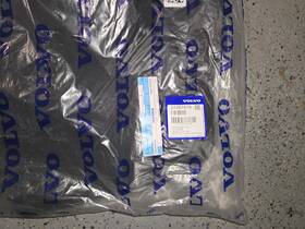 31267678 Volvo New Oem C70 Mats Front And Rear