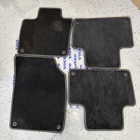 31463915 Volvo Xc90 Rfloor Mats Factory Set 2016-2018 R Design