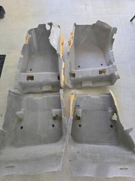 38460001 Volvo 2006-2010 C70 Floor Carpet Mat 38460001 Volvo 2006-2010 C70 Floor Carpet Mat