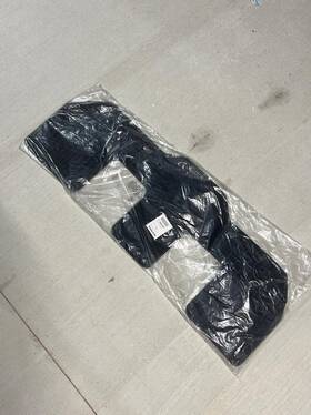 39832767 Volvo Textile Sealed 3rd Row Black Floor Mat Oem V526 New