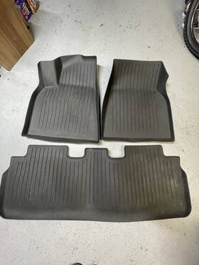 4416491 Weathertech Floorliner Hp - Tesla Model Y 2022 Part Floor Mat