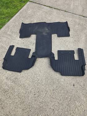 4417044im Weathertech Automotive Floor Mats Front And Rear Jeep Wagoneer