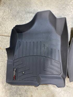 442841 Weathertech Floorliner For 2003-2010 Hummer H2 - 1st Row Black
