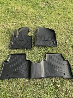 44440-1-3 Weathertech 2013-18 Hyundai Santa Fe Floorliner Floor Mats Black