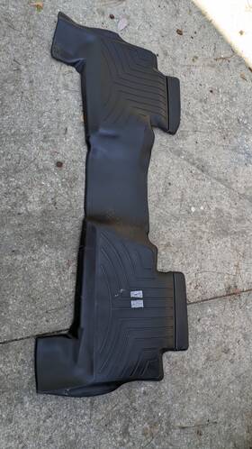 446078 Weathertech Floorliner For 2015-2020 Suburban And Yukon Xl - 2nd Row Black