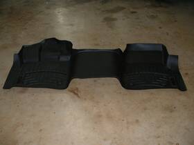 446981 Weathertech - Digitalfit 1st Row Over The Hump Black Molded Floor Lin 446981 Weathertech - Digitalfit 1st Row Over The Hump Black Molded Floor Lin
