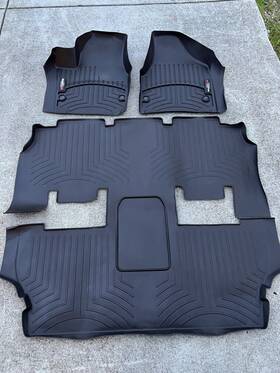 47945-1-2 Weathertech Floor Liners For 2017-2024 Chrysler Pacifica 20-21 Voyager