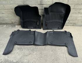 R03023rt Weathertech Over-the-hump Floorliner Set With Left And Right Front Floor Mats Used