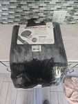 Weathertech Heavy Duty Trim-to-fit Mats 11AVMSBHD 4-PIECE Set New. Fixed Price $45.00.