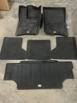 Oem Land Rover Defender 90 Deep Sided Rubber Mats Set 20-25 L663 VPLES0666. Fixed Price $89.00.