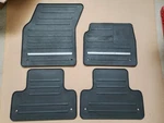 Genuine Range Rover Evoque Rubber Floor Land Set LR045096. Fixed Price $86.92.