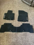 New Oem Genuine Kia Floor Mats Black 2012 2013 Sorento 5 Passenger 1UF14-AB400. Fixed Price $44.95.