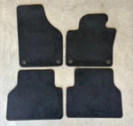 Set Of Firma Visscher-caravelle Volkswagen Tiguan Mats 5N0.864.452. Fixed Price $30.00.