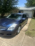 Nissa. Altima 2010. Fixed Price $2000.00.