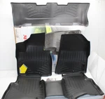 Weathertech Mats Floorliner Complete Set Fits: Kia Sorento 2014 2015. Fixed Price $249.99.