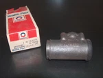 1971-78 Chevy Gmc C/k Truck P30 Van Ac Delco Nos Rear Brake Wheel Cylinder Lh. Fixed Price $15.00.