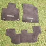 2021-2024 Kia Sorento Floor Mats R5F14-AC000 Oem New. Front & 3RD Row Only!!. Fixed Price $60.00.