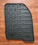 Lincoln Mkx Oem Floor Mat Black Front Passenger Rubber 2016-2019 FA1B-R13017-AEW. Fixed Price $38.00.
