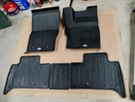 Genuine Land Rover Discovery 5 L462 Rubber Set 2021 2022 2023 2024. Fixed Price $185.99.